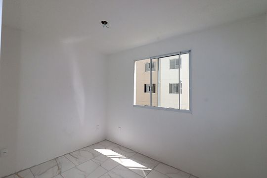 Quarto 1 de apartamento para alugar com 2 quartos, 40m² em Santa Rosa de Lima, Porto Alegre