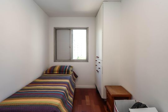 Quarto 3 de apartamento para alugar com 3 quartos, 80m² em Vila Mariana, São Paulo