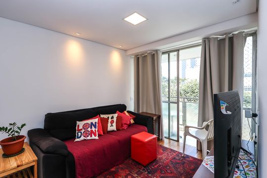 Sala de apartamento para alugar com 3 quartos, 80m² em Vila Mariana, São Paulo