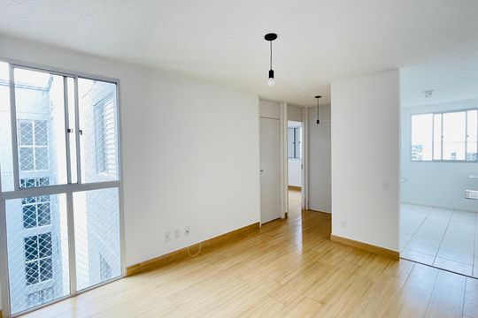 Sala de apartamento para alugar com 2 quartos, 44m² em Recanto Vista Alegre, Cotia