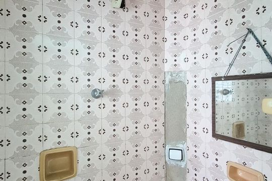 Banheiro de serviço de casa para alugar com 2 quartos, 129m² em Vila Rosa, São Bernardo do Campo