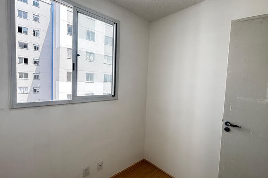 Quarto 2 de casa para alugar com 2 quartos, 37m² em Jardim, Santo André