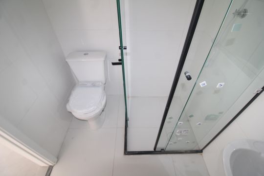 Banheiro de apartamento para alugar com 1 quarto, 31m² em Parada Inglesa, São Paulo