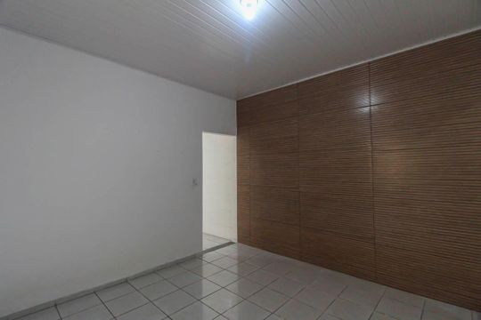 Sala de casa para alugar com 1 quarto, 60m² em Jardim Tiete, São Paulo