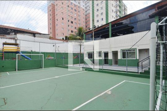 Area Comum - Quadra de apartamento para alugar com 2 quartos, 54m² em Jardim Bom Clima, Guarulhos