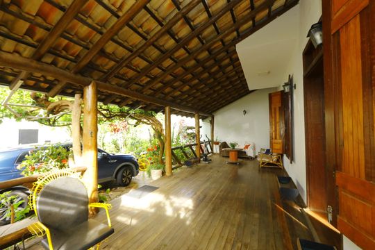 VARANDA de casa à venda com 3 quartos, 500m² em Jardim Chapadão, Campinas