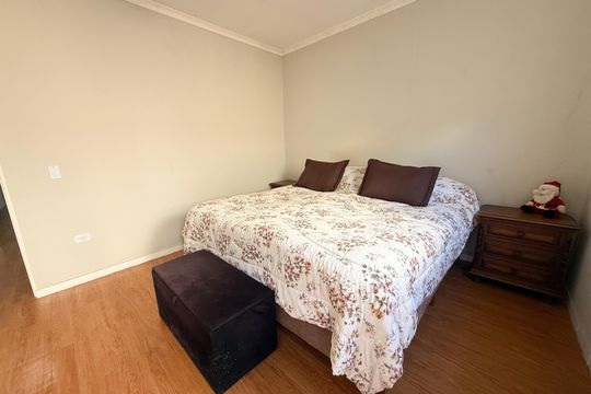 Quarto de casa à venda com 4 quartos, 200m² em Parque Nações Unidas, São Paulo