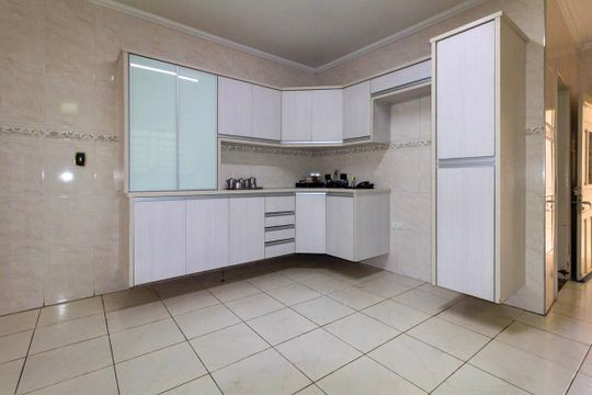 Cozinha de casa à venda com 2 quartos, 180m² em Vila Ré, São Paulo