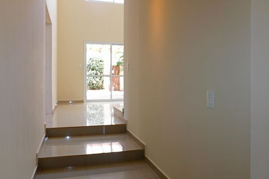 Casa de Condomínio para alugar com 3 quartos, 220m² em Loteamento Residencial Santa Gertrudes, Valinhos