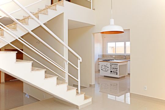 Casa de Condomínio para alugar com 3 quartos, 220m² em Loteamento Residencial Santa Gertrudes, Valinhos