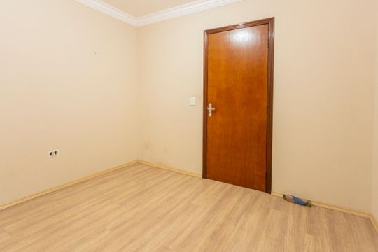 Quarto 2 de casa para alugar com 3 quartos, 110m² em Cidade Dutra, São Paulo