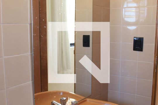 Banheiro Suíte de apartamento para alugar com 1 quarto, 40m² em Centro, Goiânia