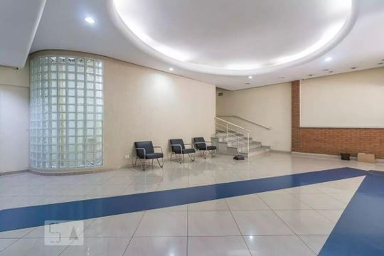 Hall de entrada de apartamento para alugar com 1 quarto, 54m² em Bela Vista, São Paulo