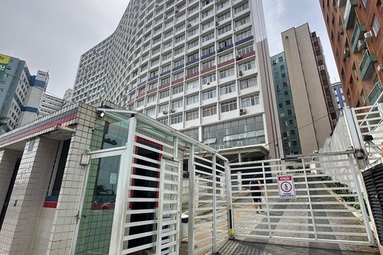Fachada do Prédio de apartamento para alugar com 1 quarto, 59m² em Centro, São Vicente