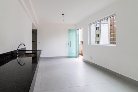 Apartamento à venda com 1 quarto, 45m² em São Lucas, Belo Horizonte