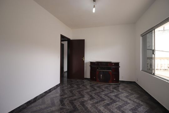 Casa para alugar com 2 quartos, 200m² em Vila Helena, Santo André