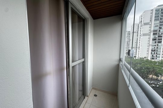 Sacada de apartamento à venda com 2 quartos, 54m² em Vila Yara, Osasco