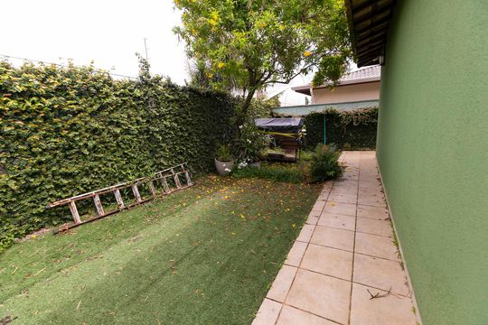 QUINTAL de casa de condomínio para alugar com 2 quartos, 160m² em Bosque de Barão Geraldo, Campinas
