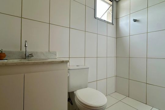 Banheiro Social de apartamento à venda com 2 quartos, 72m² em Santa Terezinha, Belo Horizonte