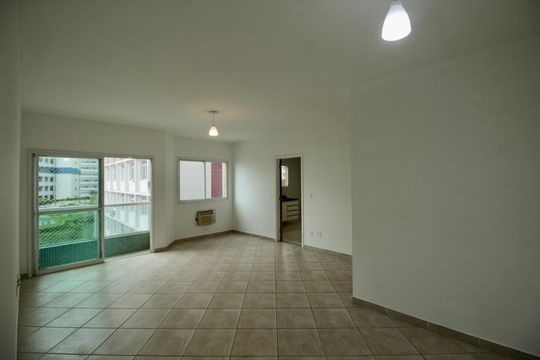 Sala de apartamento para alugar com 2 quartos, 116m² em José Menino, Santos