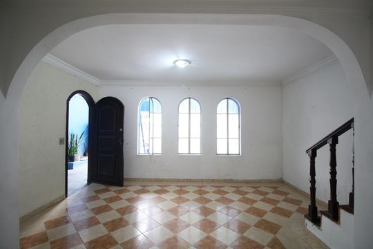 Casa para alugar com 3 quartos, 140m² em Jardim Clementino, Taboão da Serra