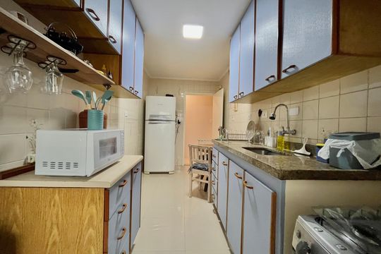 Cozinha de apartamento para alugar com 2 quartos, 83m² em Jardim Oriental, São Paulo