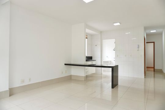 Sala de apartamento para alugar com 2 quartos, 65m² em Cruzeiro, Belo Horizonte