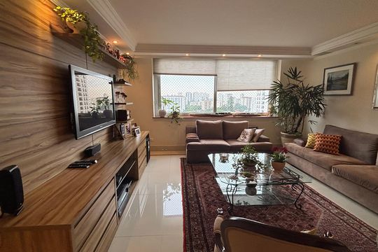 Apartamento à venda com 4 quartos, 302m² em Santo Amaro, São Paulo