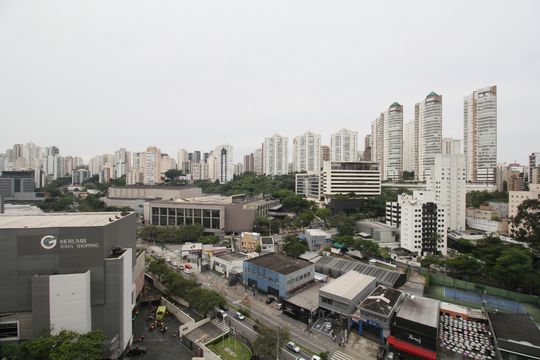 Vista da Varanda de kitnet/studio à venda com 2 quartos, 28m² em Vila Andrade, São Paulo