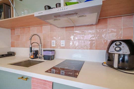 Cozinha de kitnet/studio para alugar com 1 quarto, 38m² em Butantã, São Paulo