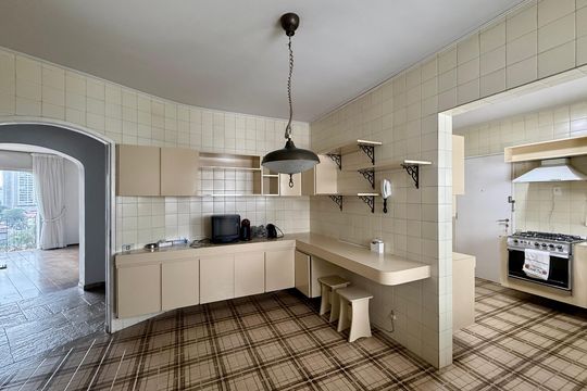 Cozinha de apartamento à venda com 3 quartos, 193m² em Santo Amaro, São Paulo