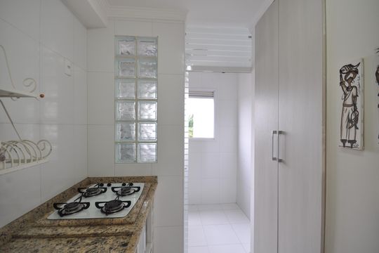 Cozinha de apartamento para alugar com 2 quartos, 60m² em Vila Guilherme, São Paulo