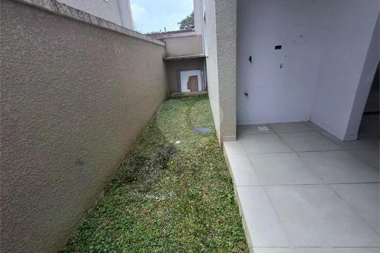 Casa à venda com 3 quartos, 169m² em Jardim das Américas, Curitiba