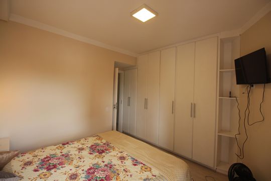 Quarto 1 de apartamento para alugar com 2 quartos, 80m² em Estuário, Santos