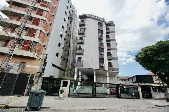 Fachada de apartamento para alugar com 2 quartos, 80m² em Estuário, Santos