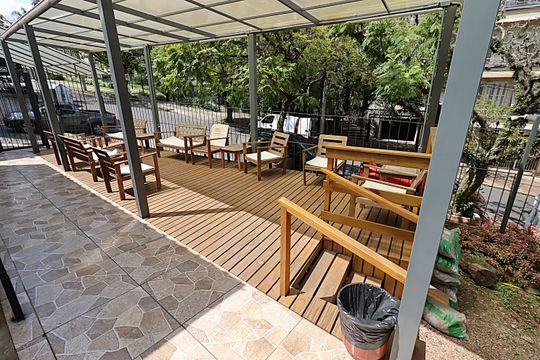 Área comum - Convívio de apartamento para alugar com 3 quartos, 98m² em Rio Branco, Porto Alegre