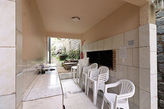 Área comum - Churrasqueira de apartamento para alugar com 3 quartos, 98m² em Rio Branco, Porto Alegre