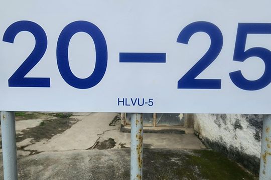 Placa de apartamento para alugar com 2 quartos, 44m² em Vila Lage, São Gonçalo