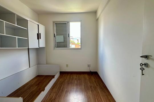 Quarto 1 de apartamento à venda com 3 quartos, 100m² em Pampulha, Belo Horizonte
