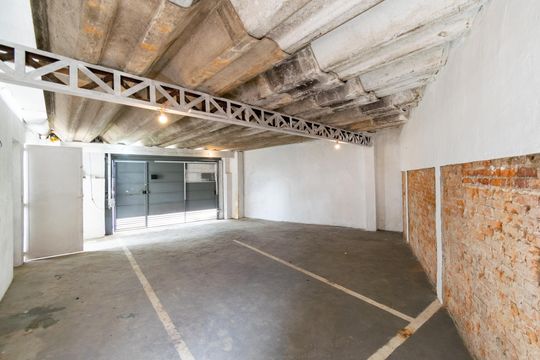 Garagem de casa para alugar com 3 quartos, 250m² em Jabaquara, São Paulo
