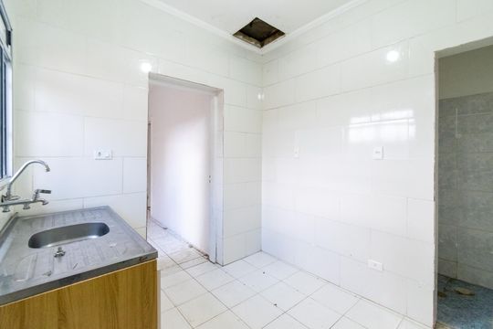 Cozinha de casa para alugar com 3 quartos, 250m² em Jabaquara, São Paulo
