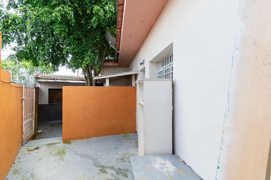Quintal de casa para alugar com 3 quartos, 250m² em Jabaquara, São Paulo