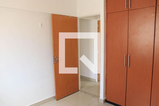 Quarto 02 de apartamento para alugar com 3 quartos, 99m² em Setor Oeste, Goiânia