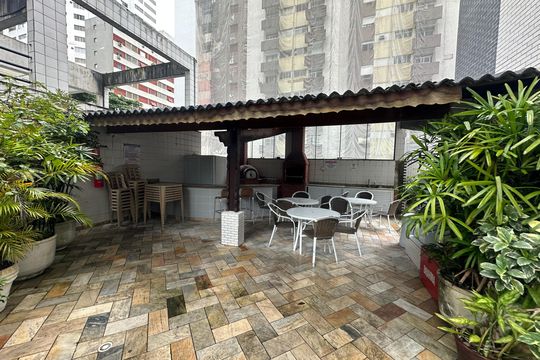 Área comum - Churrasqueira de apartamento para alugar com 2 quartos, 65m² em Itararé, São Vicente