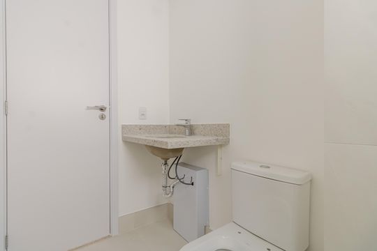 Kitnet/Studio à venda com 1 quarto, 28m² em Indianópolis, São Paulo