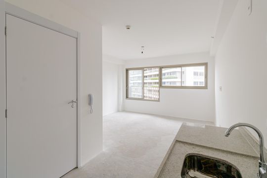 Kitnet/Studio à venda com 1 quarto, 30m² em Indianópolis, São Paulo