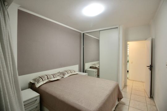 Quarto 1 de apartamento para alugar com 2 quartos, 80m² em Embaré, Santos