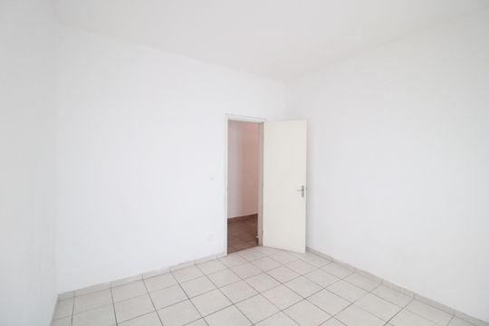 Quarto 1 de casa para alugar com 2 quartos, 111m² em Vila do Castelo, São Paulo