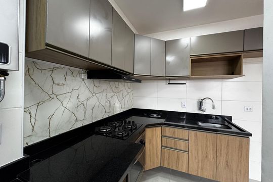 Cozinha de apartamento à venda com 2 quartos, 43m² em Vila Yolanda, Osasco