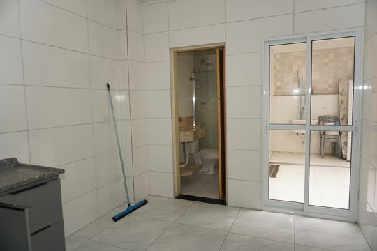 Apartamento para alugar com 1 quarto, 24m² em Conjunto Habitacional Jardim Sao Bento, Embu das Artes